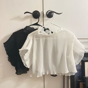 Elegant White and Black Cropped Mesh Blouse - 2pc - Size Small